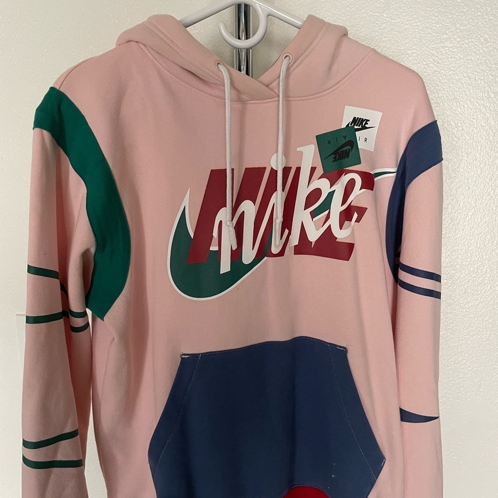 Womens Nike sweatshirt - size small
